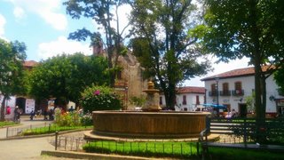 Plaza Gertrudis Bocanegra (Plaza Chica)